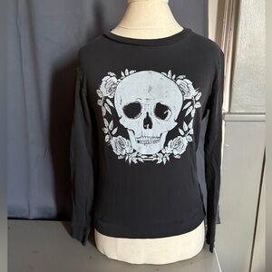 Divided H&M 100% cotton, black skull long sleeve crew neck top size XS